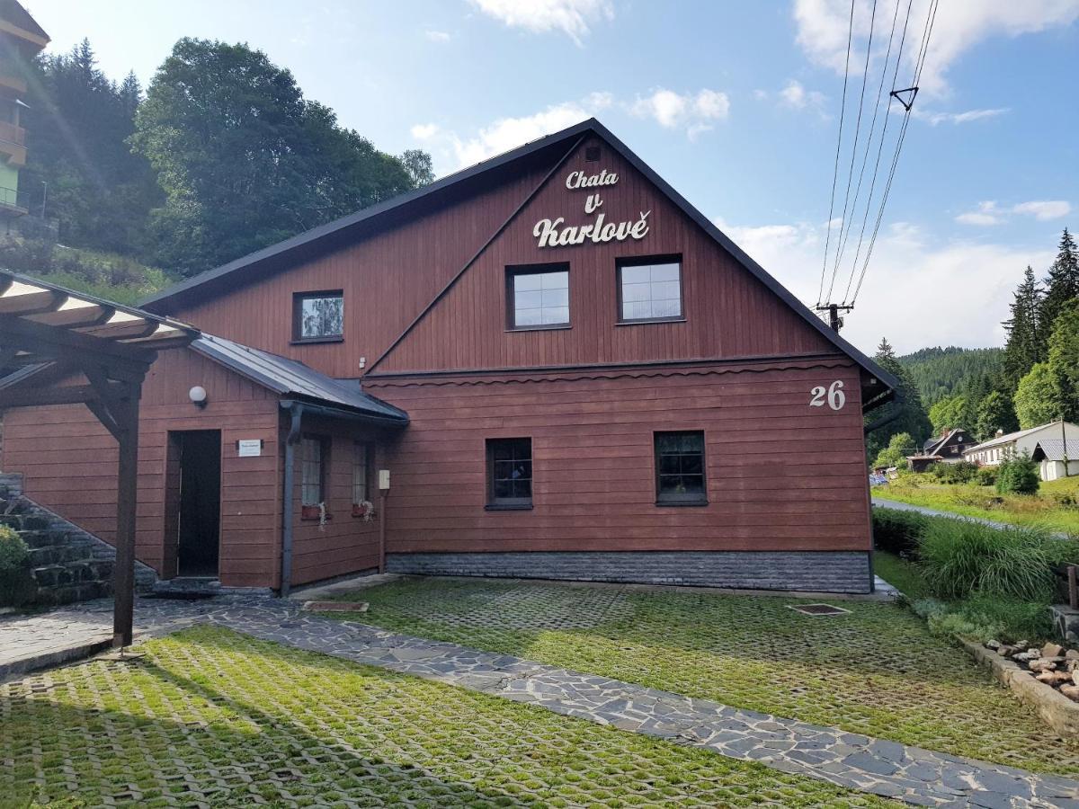 V Karlove Chalet Mala Moravka