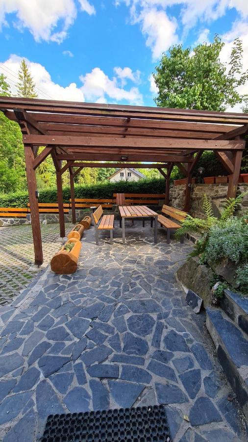 V Karlove Chalet *